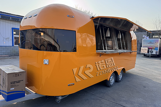 Custom Multifunction Airstream Food Truck for Sale