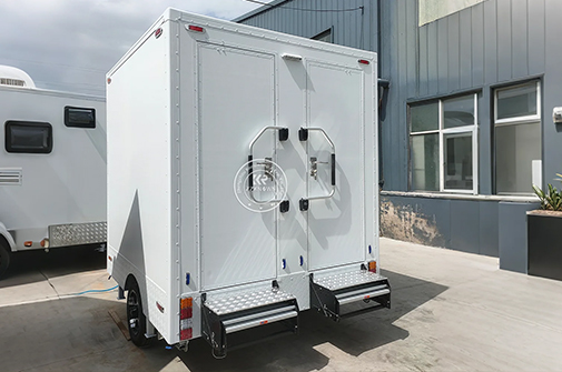 Why I Chose a Custom Portable Toilet Trailer
