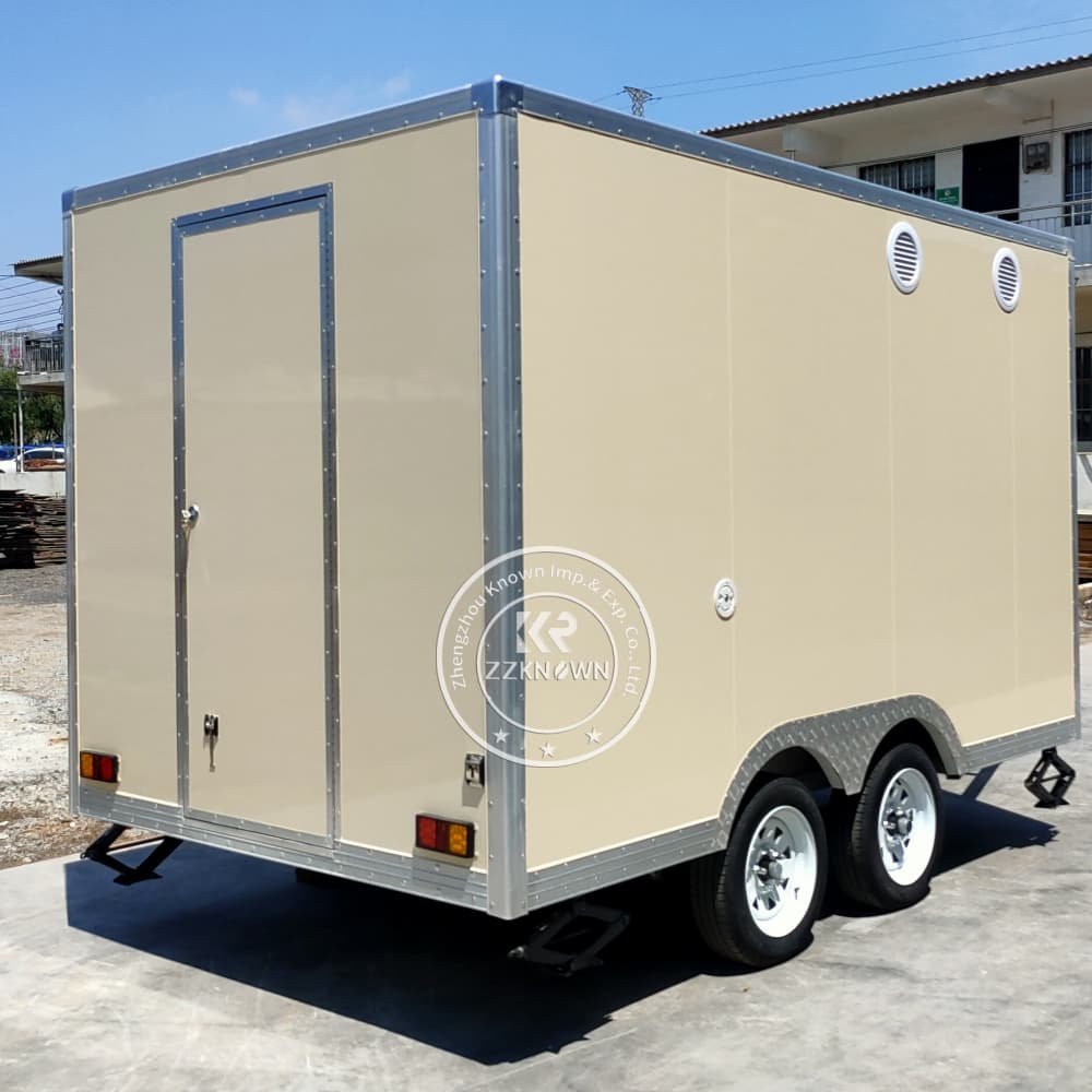 Rear view of sandwich trailer with E-mark certified tail lights