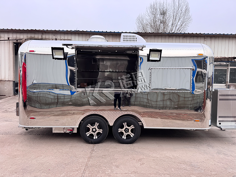 square-top food trailer
