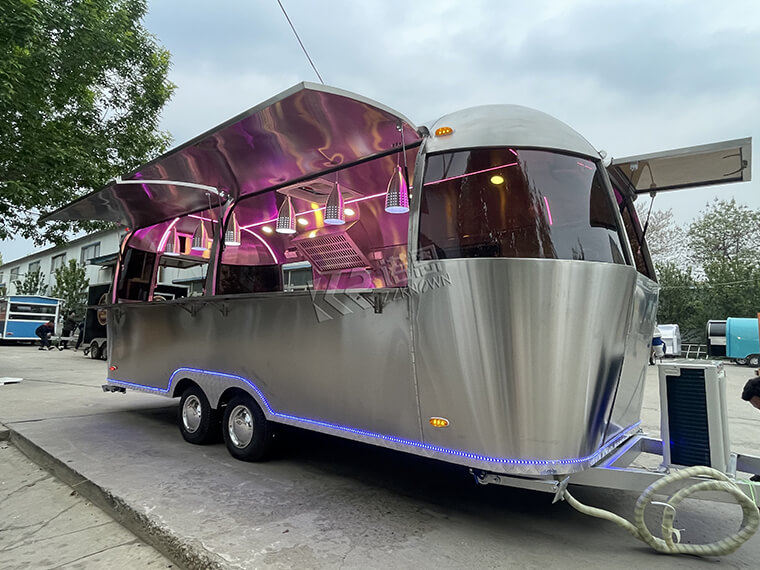Matt Stainless Steel Silver Airstream Food Truck
