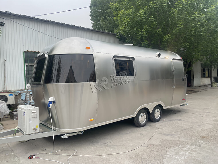 Matt Stainless Steel Silver Airstream Food Truck