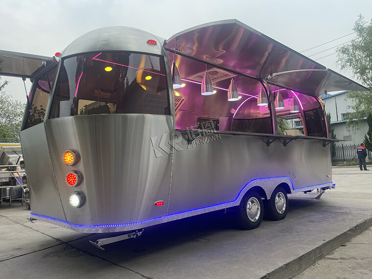 Matt Stainless Steel Silver Airstream Food Truck