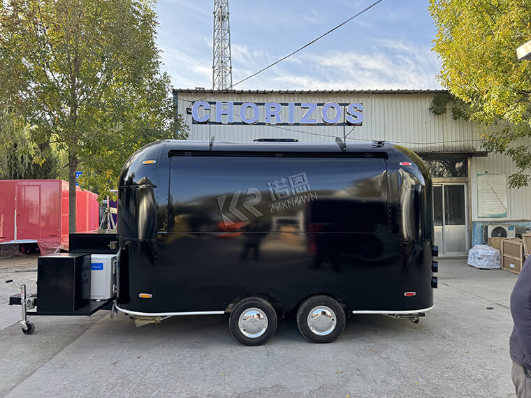 4m / 13.1ft Black Stainless Steel Spray Pente Airstream Chorizos Food Truck