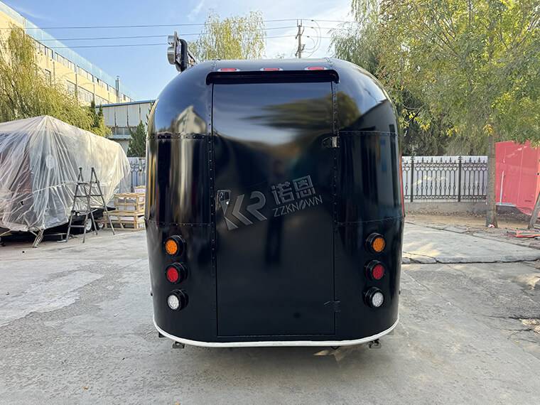4m / 13.1ft Black Stainless Steel Spray Pente Airstream Chorizos Food Truck
