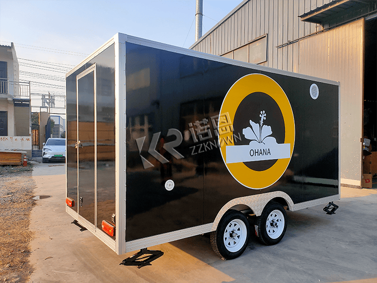 Customizable Food Trailer for Burger