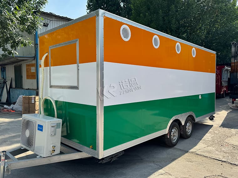 Customized Various Colors Catering Food Trucks Trailer For Sale