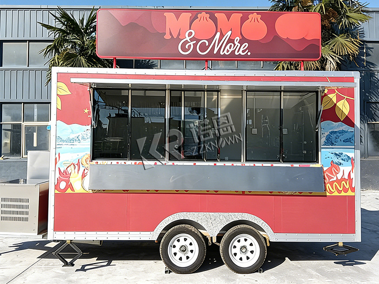 momo food trailer
