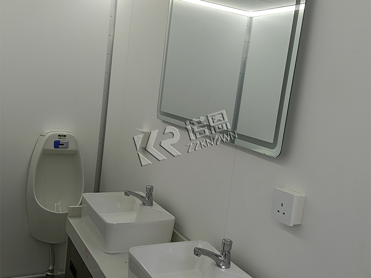 restroom trailer supplier