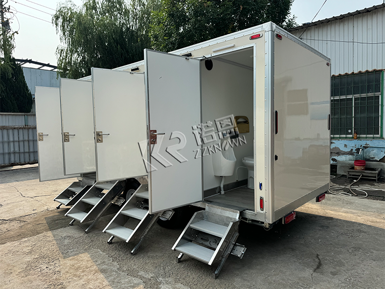 high-capacity restroom trailer