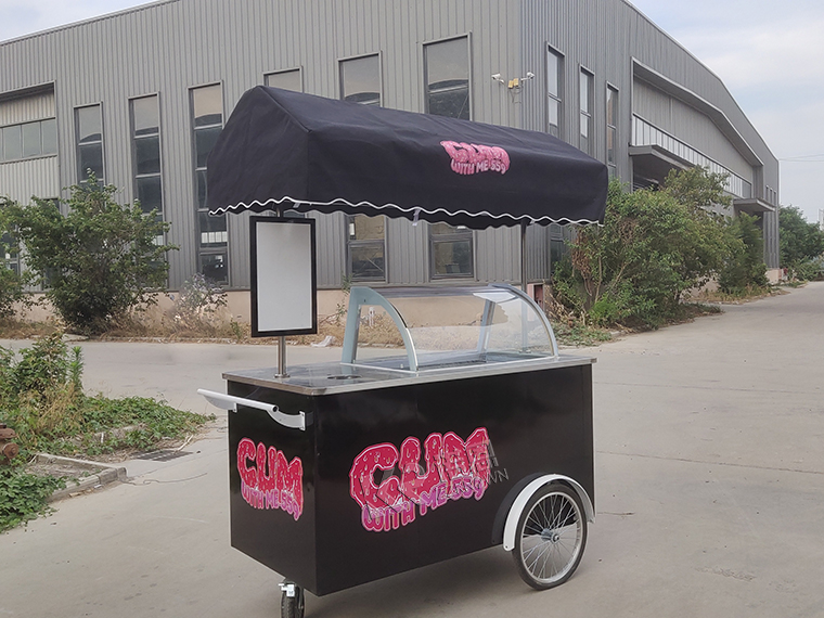 beach ice cream cart
