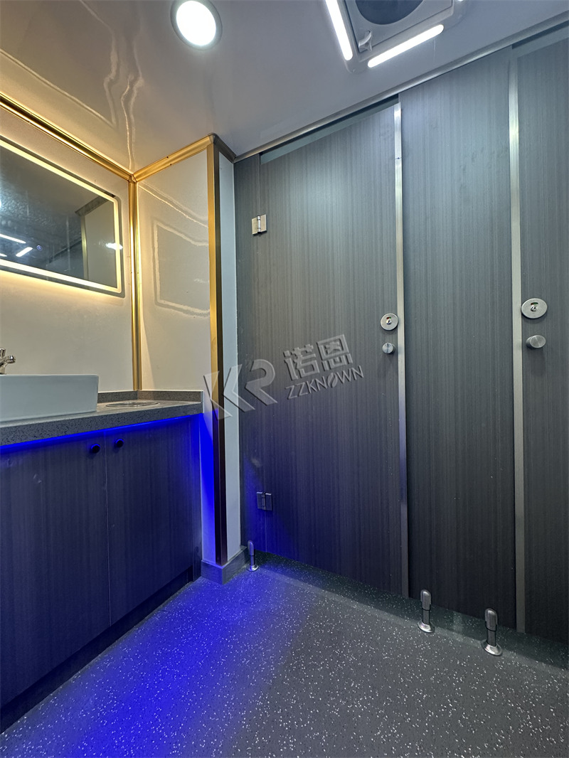 air conditioned luxury mobile portable potty trailer for sale