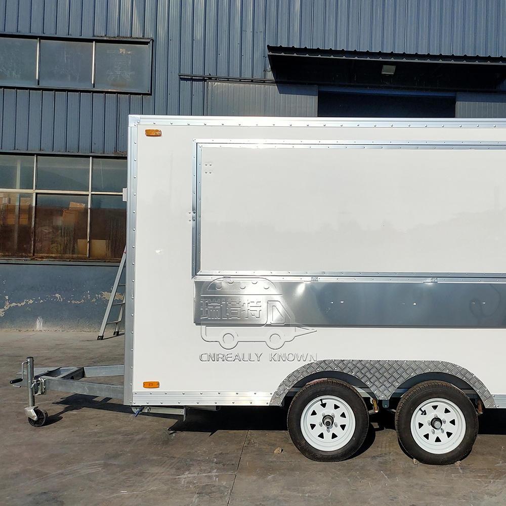 Top 7 Reasons to Buy This China Food Truck for Sale in Australia